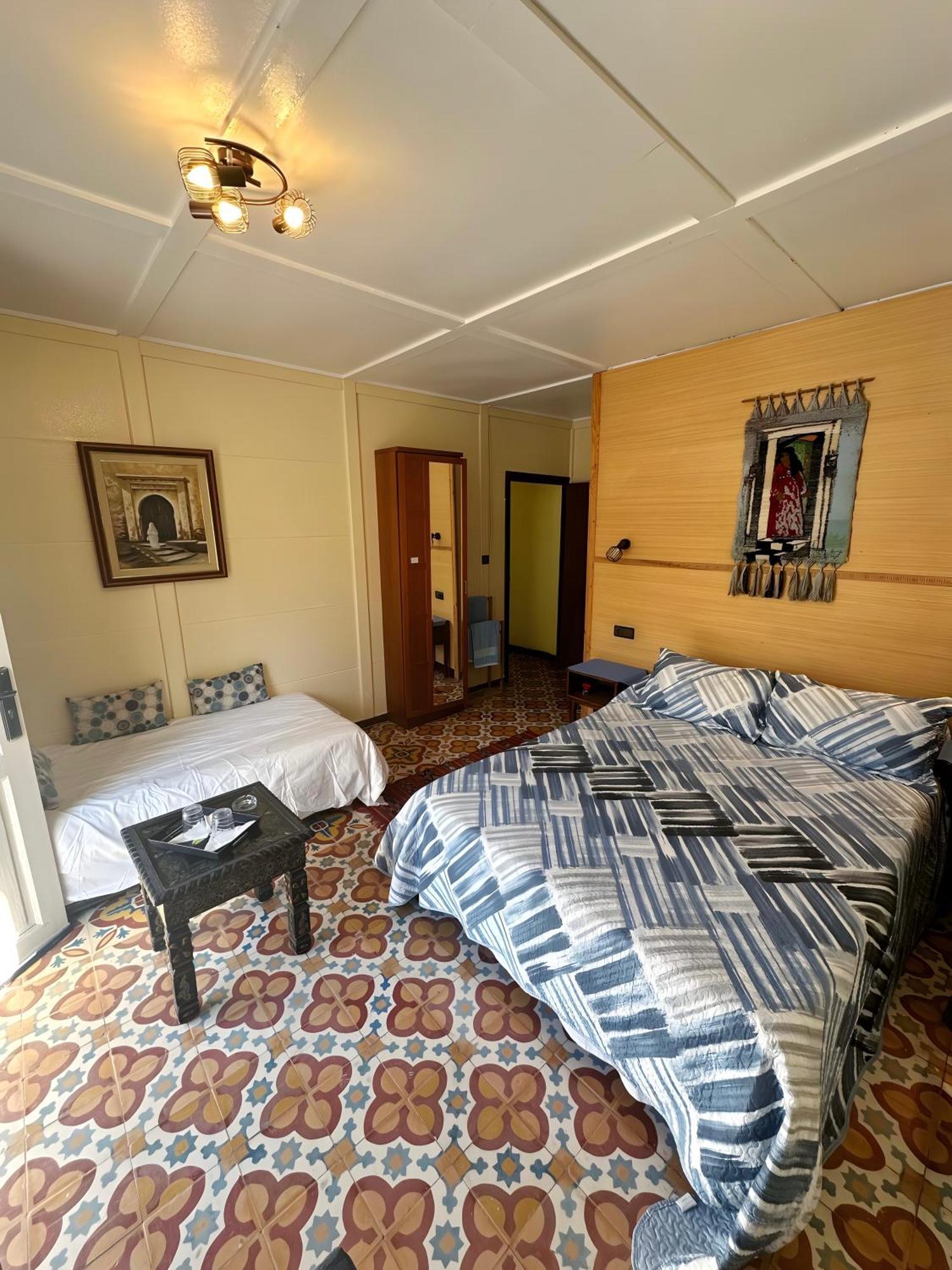 Les Iris Hotel Al Hoceïma Kültér fotó