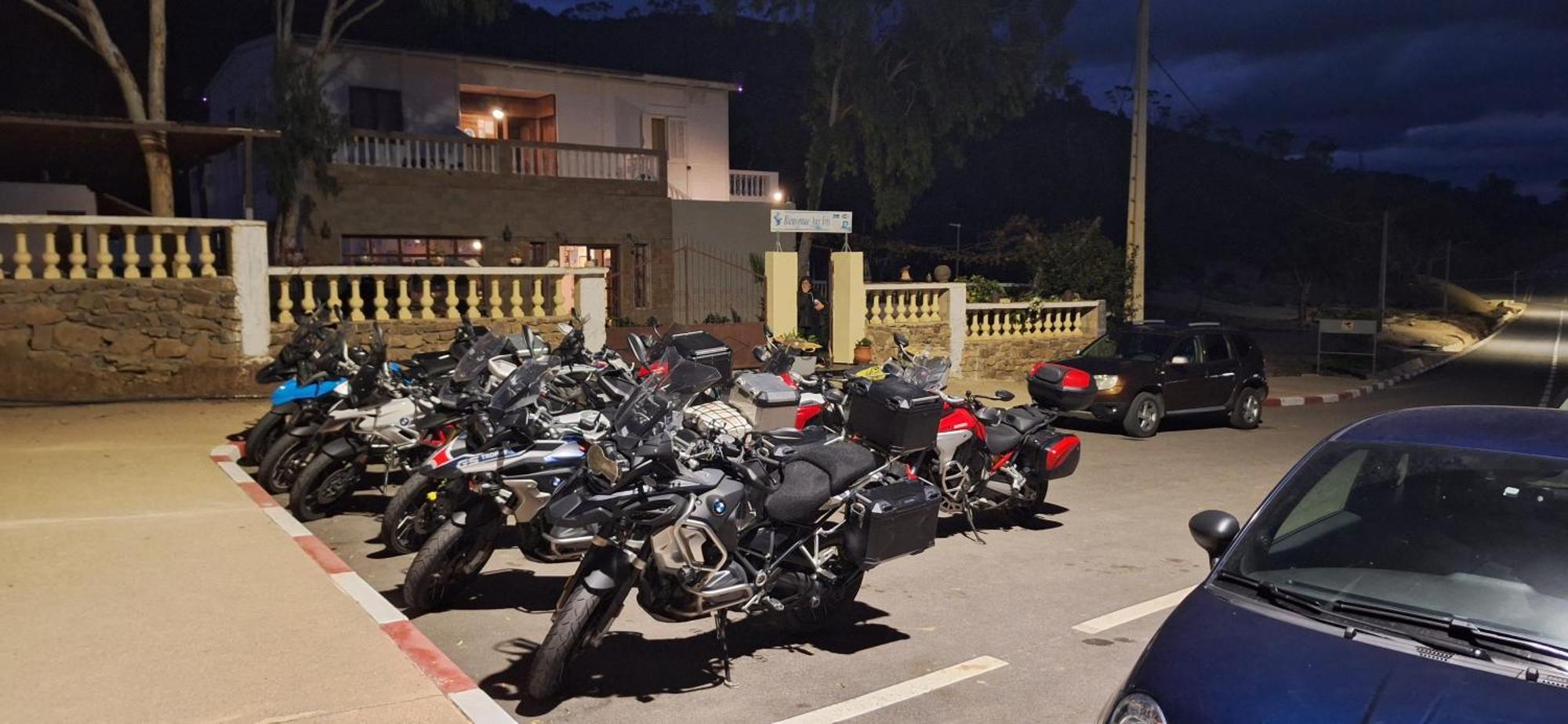 Les Iris Hotel Al Hoceïma Kültér fotó